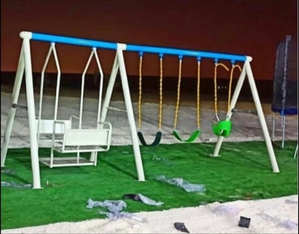 المراجيح مع كرسي - 1