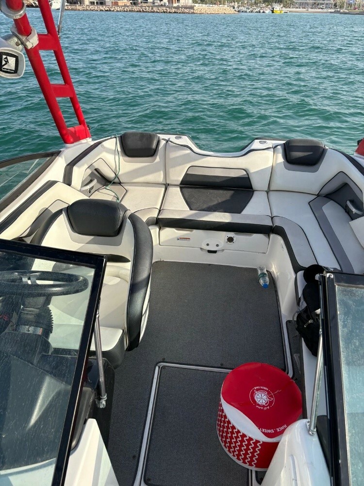 yamaha jet boat - 11