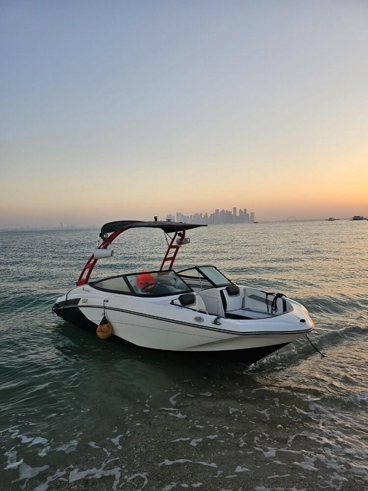 yamaha jet boat - 1