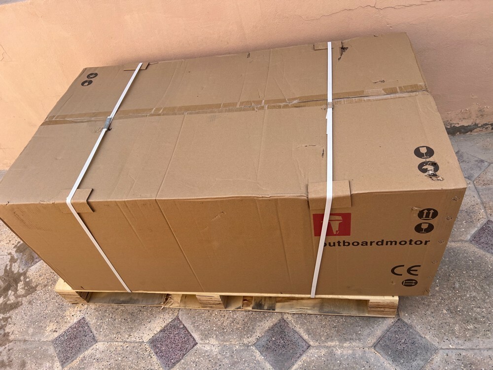 four stroke marine engine  - 2