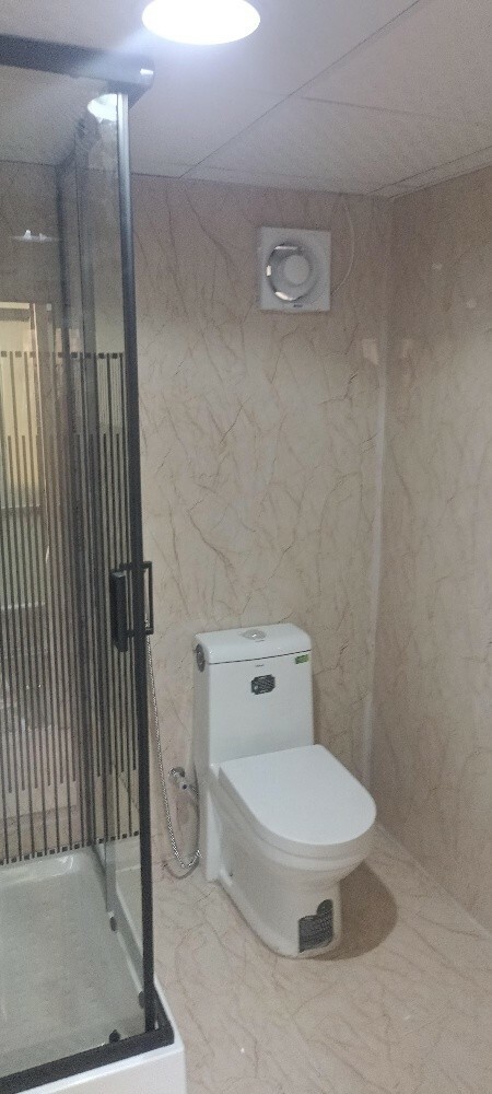 room kitchen toilet - 9