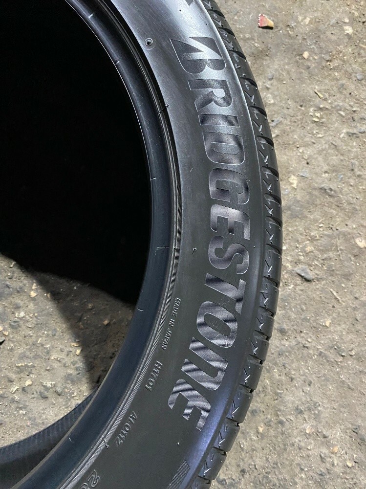 285/45/22 - 4