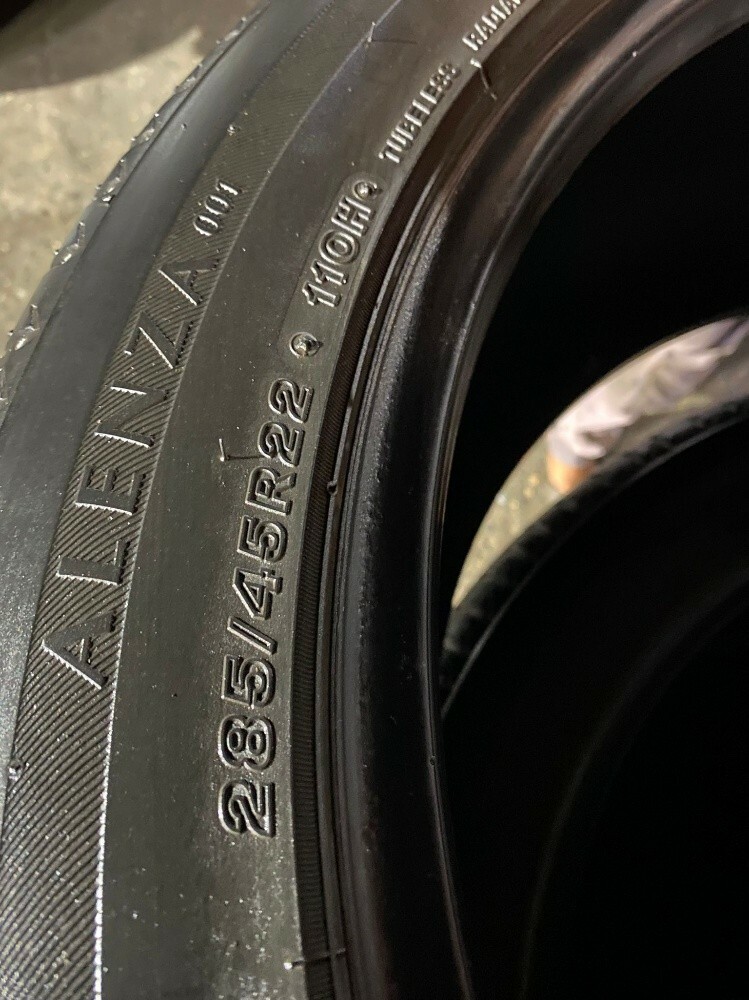 285/45/22 - 5