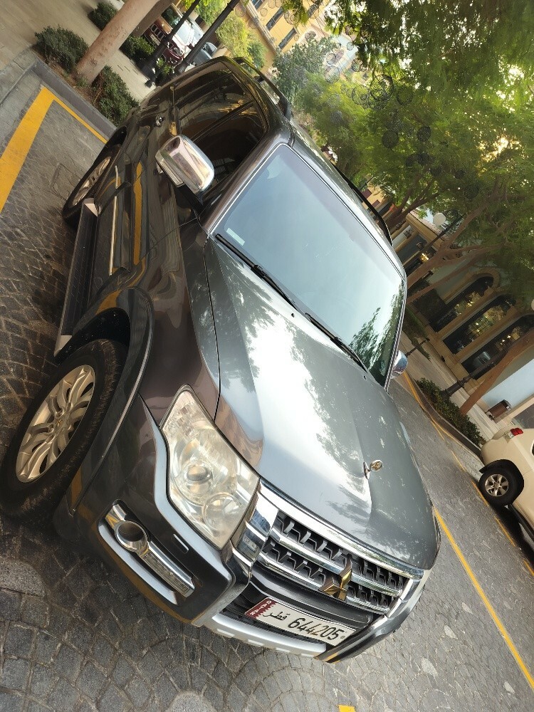Pajero full option family used - 2