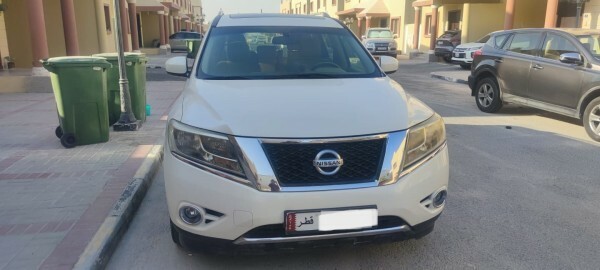 Nissan pathfinder 2015 - 1
