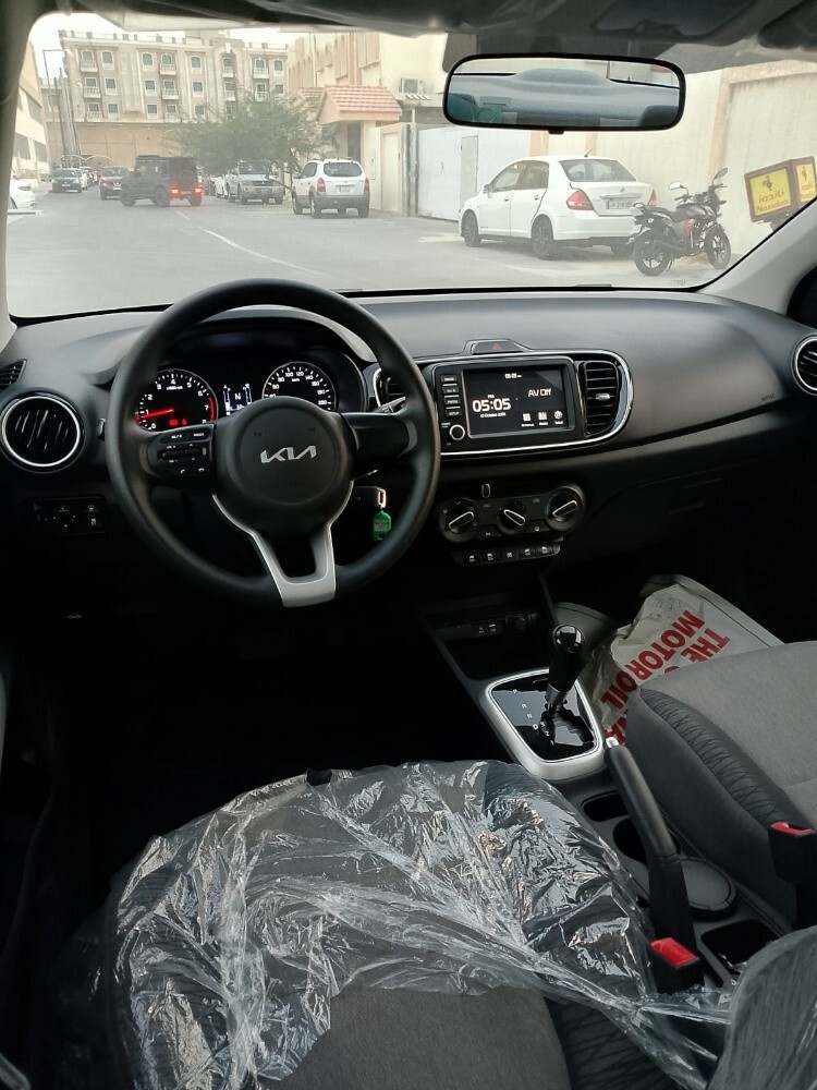 Available New Cars For Rent - 6