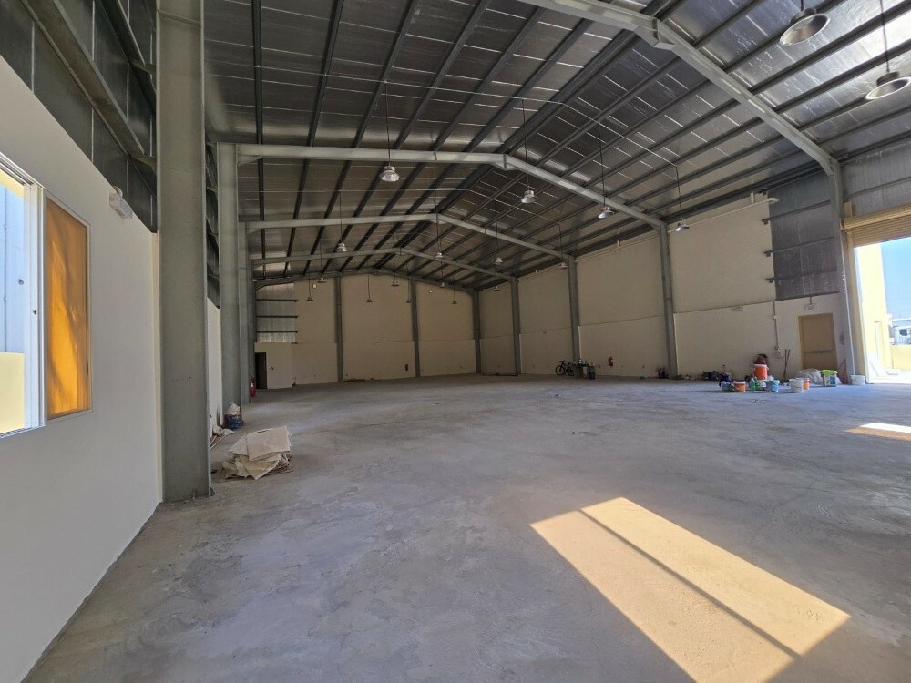 Brand New Warehouse for Rent - 7