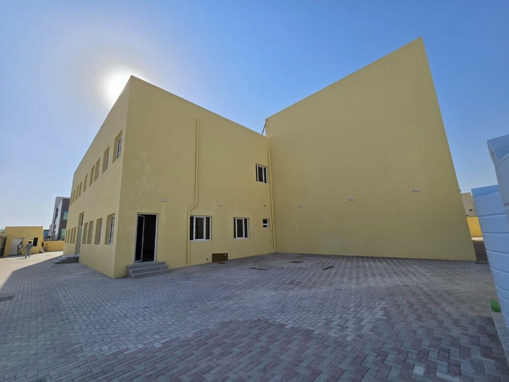 Brand New Warehouse for Rent - 4