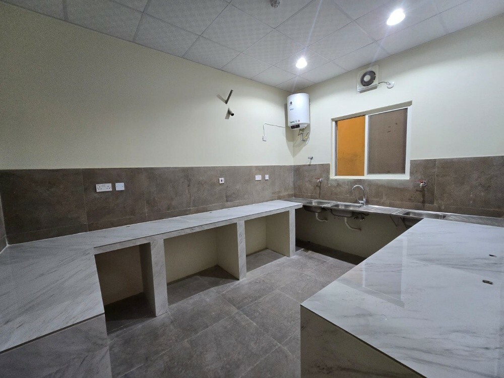 Brand New Warehouse for Rent - 13
