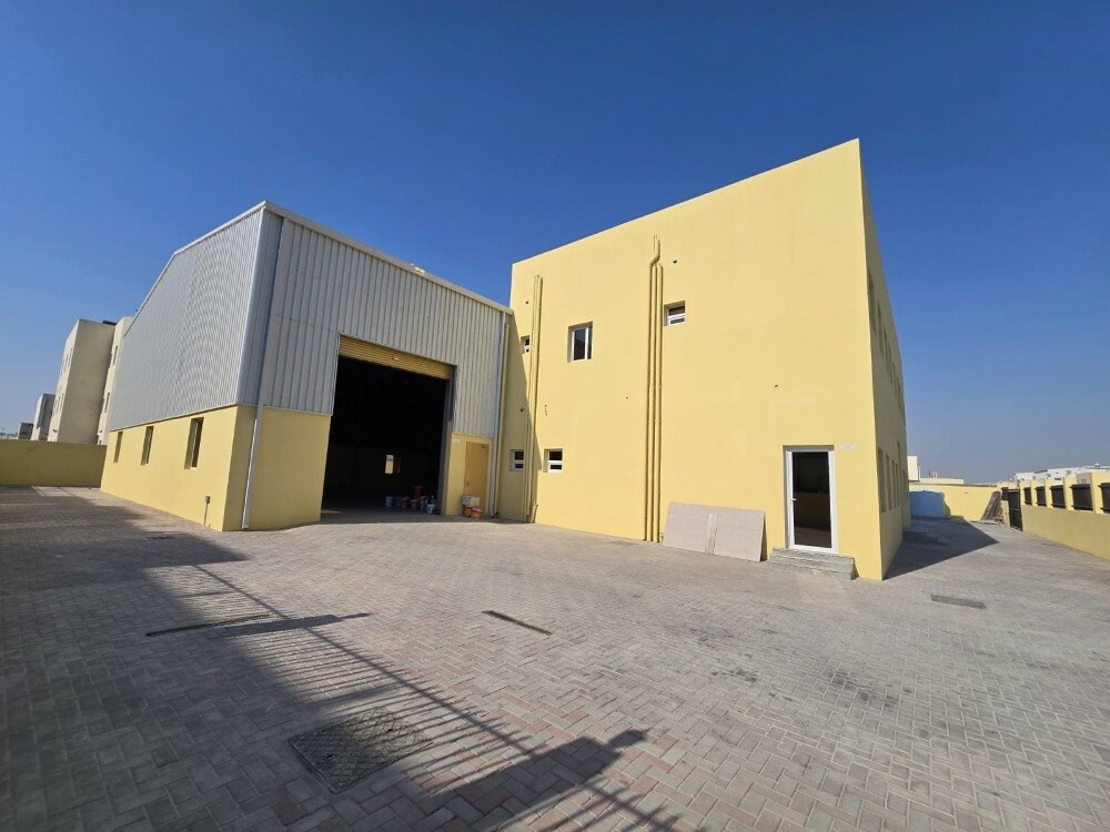 Brand New Warehouse for Rent - 3