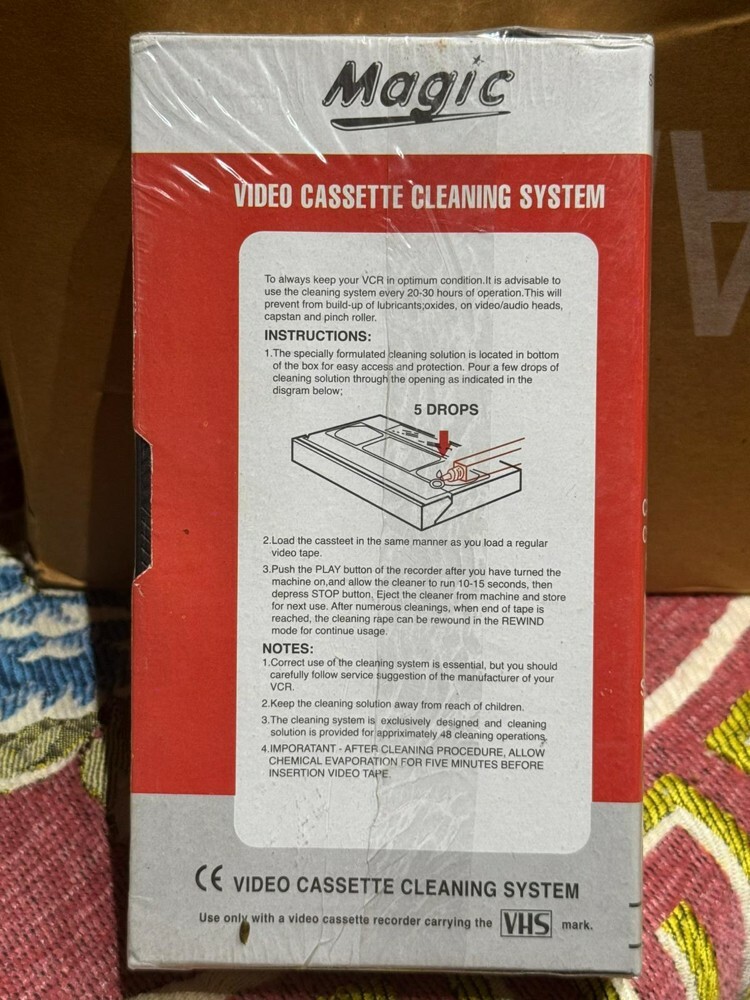 Video cassette cleaning system - 2