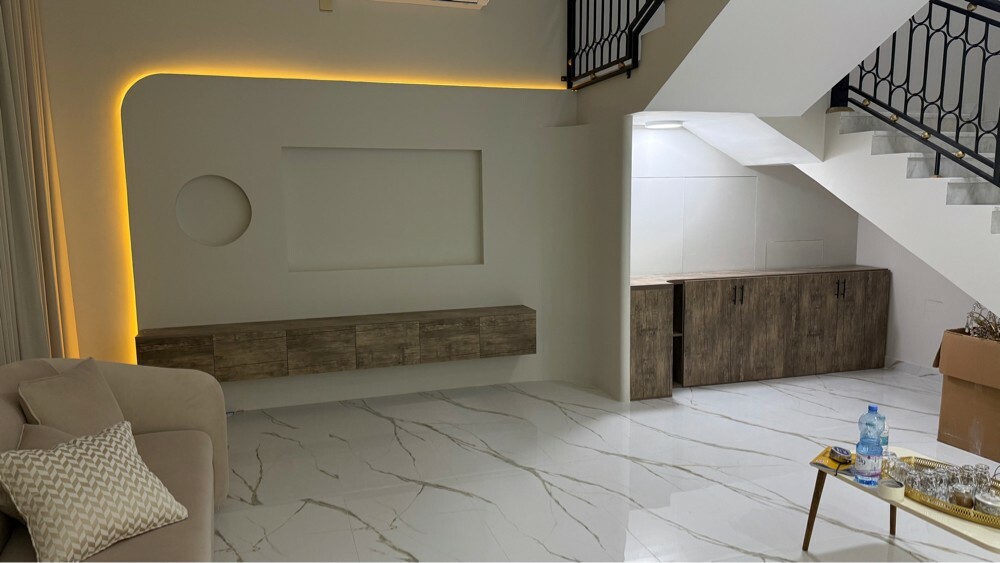 Carpenter, aluminium glass work - 27