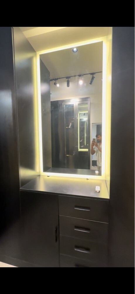 Carpenter, aluminium glass work - 21