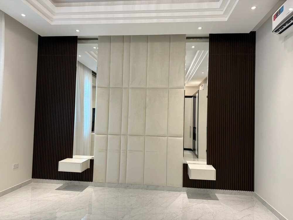 Carpenter, aluminium glass work - 10