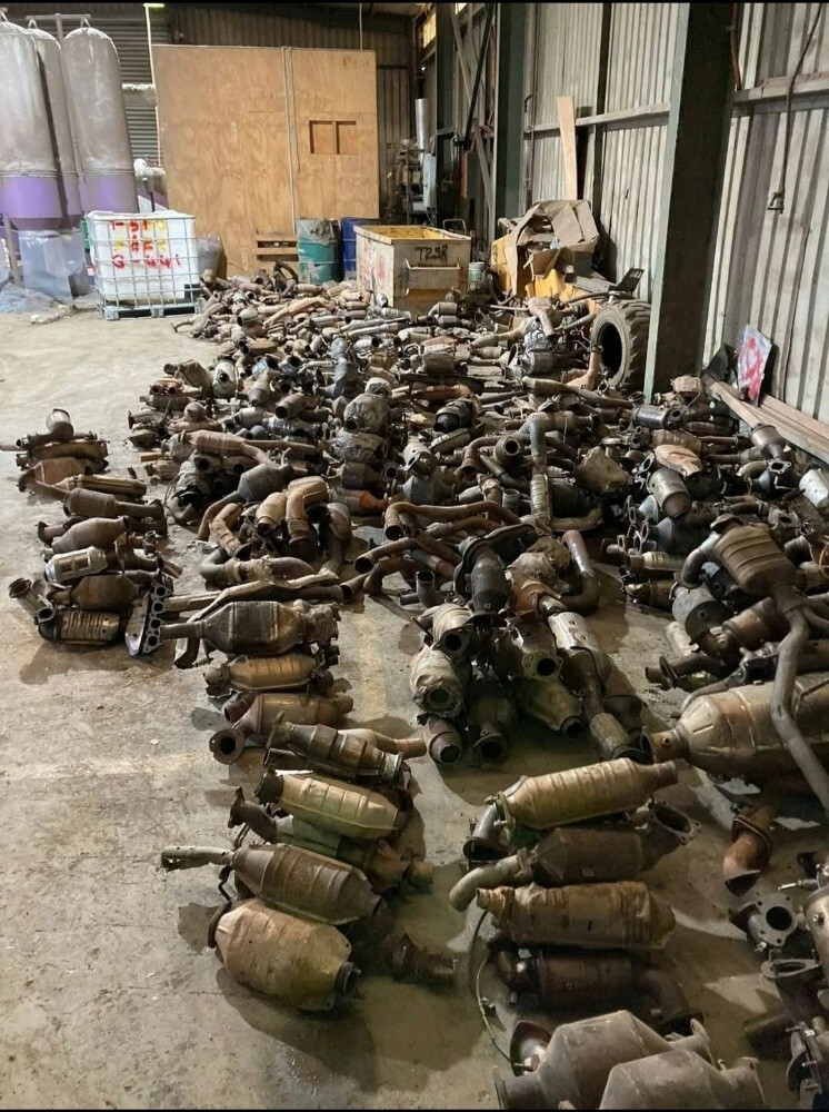 buying all kinds of catalytic con - 1