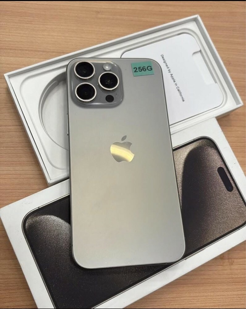 iPhone 15 pro Max  - 1