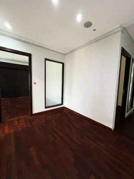 OFFICE FOR RENT NEWSALATA - 23