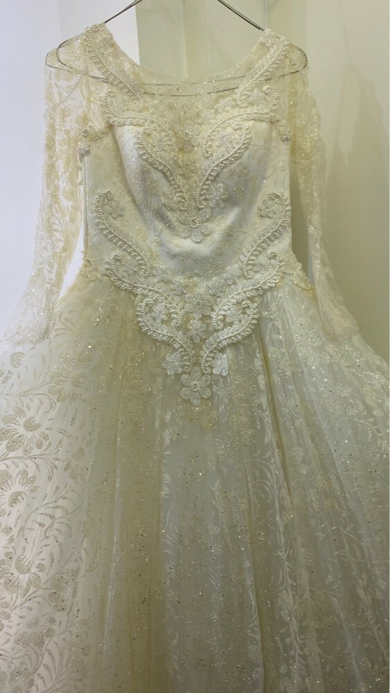 wedding dress - 4