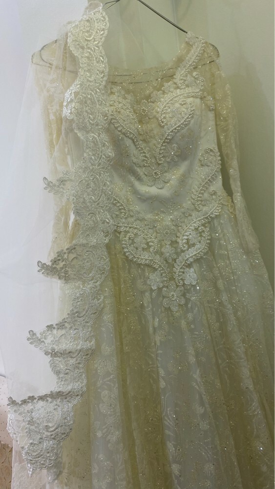 wedding dress - 6