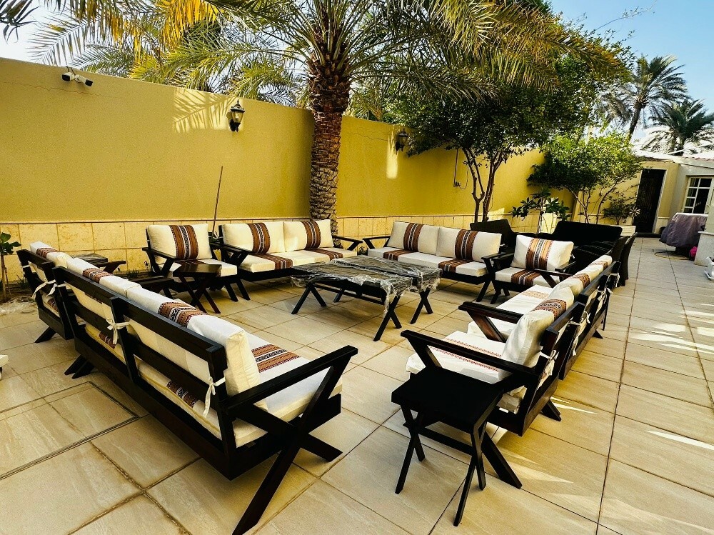 Outdoor furniture set. - 4