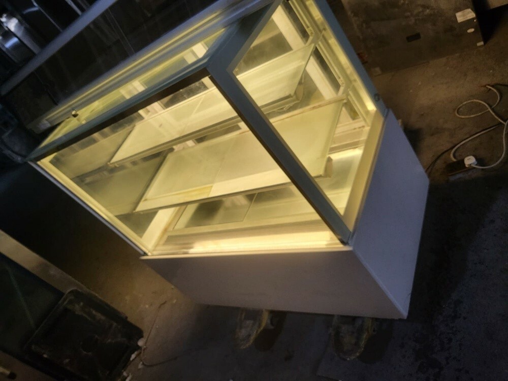 chiller display - 11