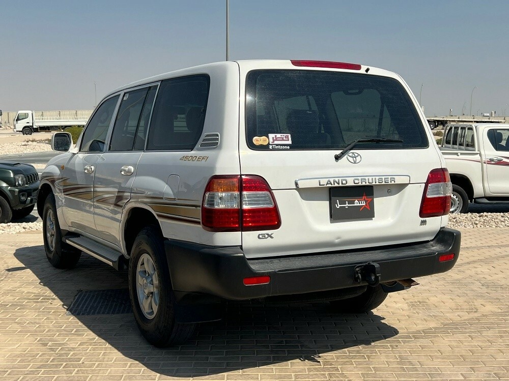 تويوتا جي اكس 2003 نظيفة - 2