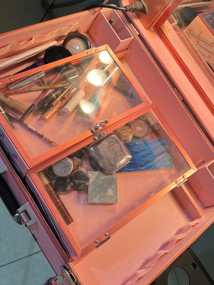 professionals makeup trolley - 6