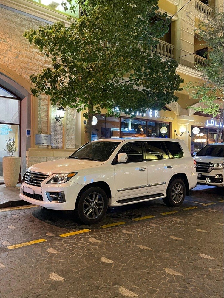 لكزس ال اكس ٥٧٠ اس ٢٠١٥ - 3