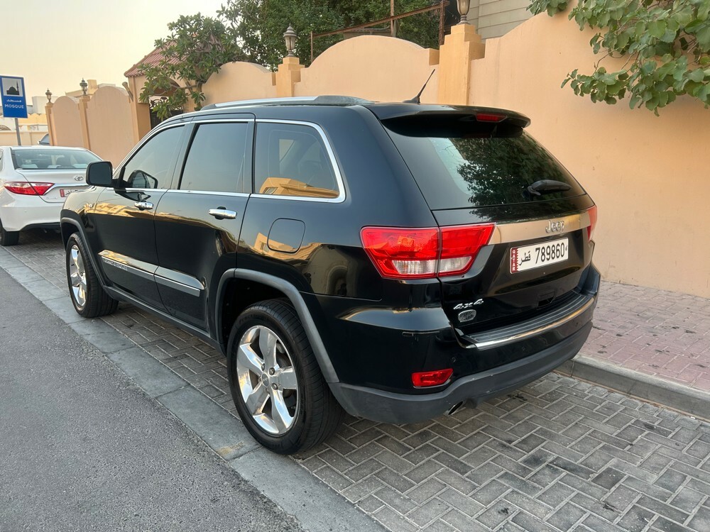 jeep grand cherokee  - 7