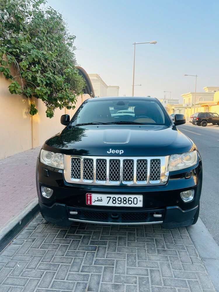 jeep grand cherokee  - 4