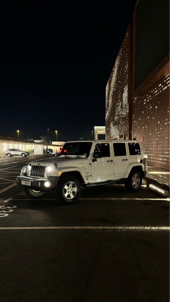 Jeep Wrangler Sahara JKU - 2