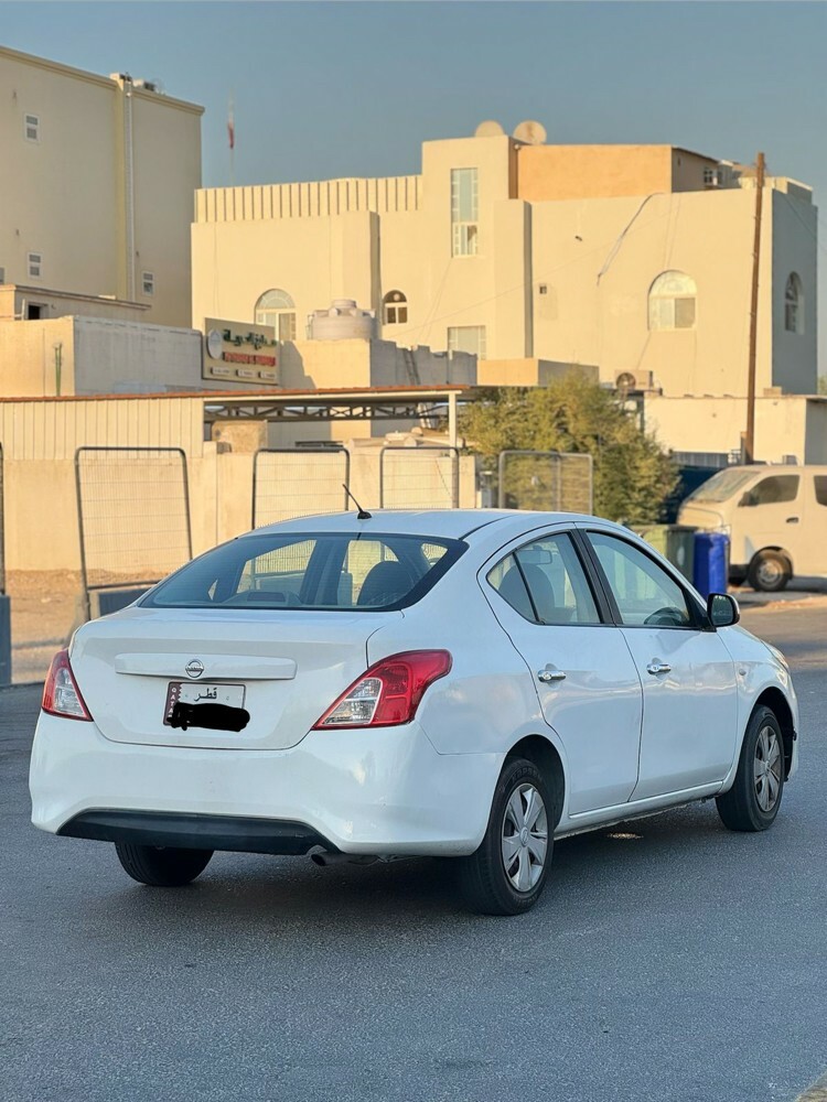 Nissan sunny 2019 - 4