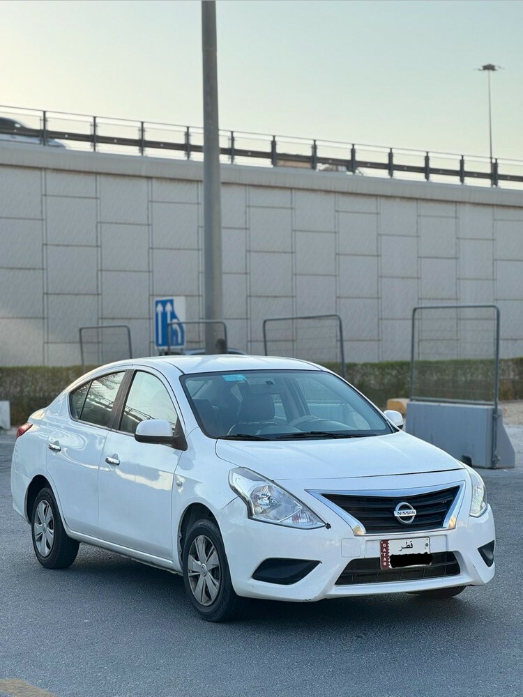 Nissan sunny 2019 - 1