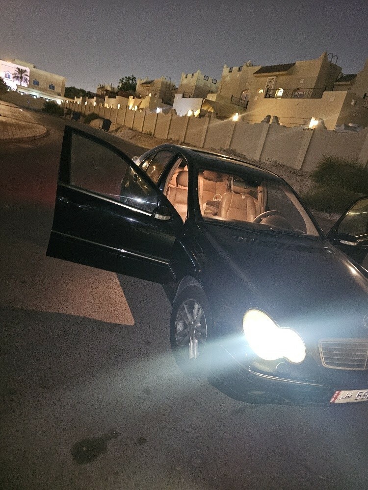 240 مرسدس - 6