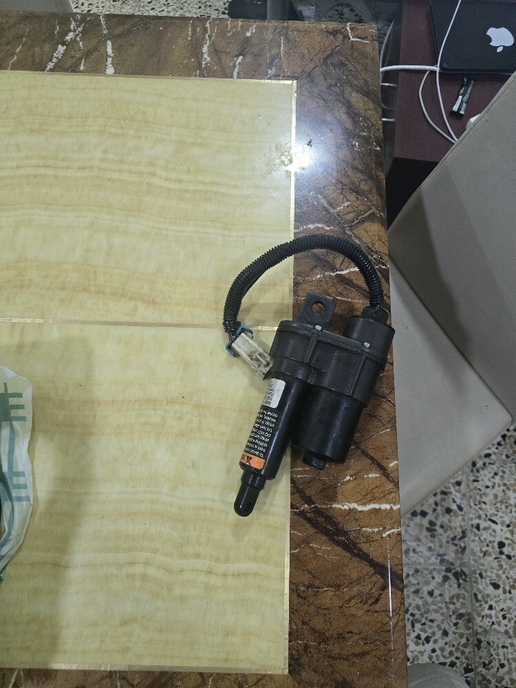 selling all spare parts - 5