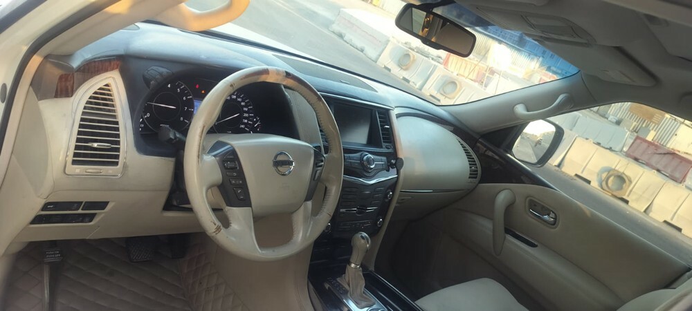 nissan patrol LE 2012 - 5