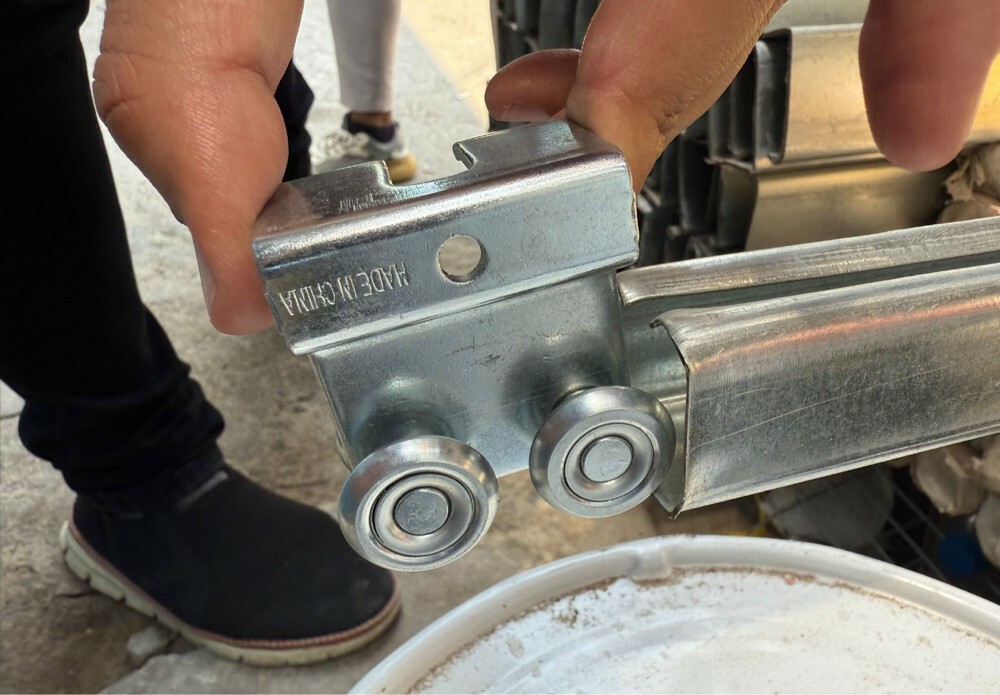 channels and wheels for tents - 1