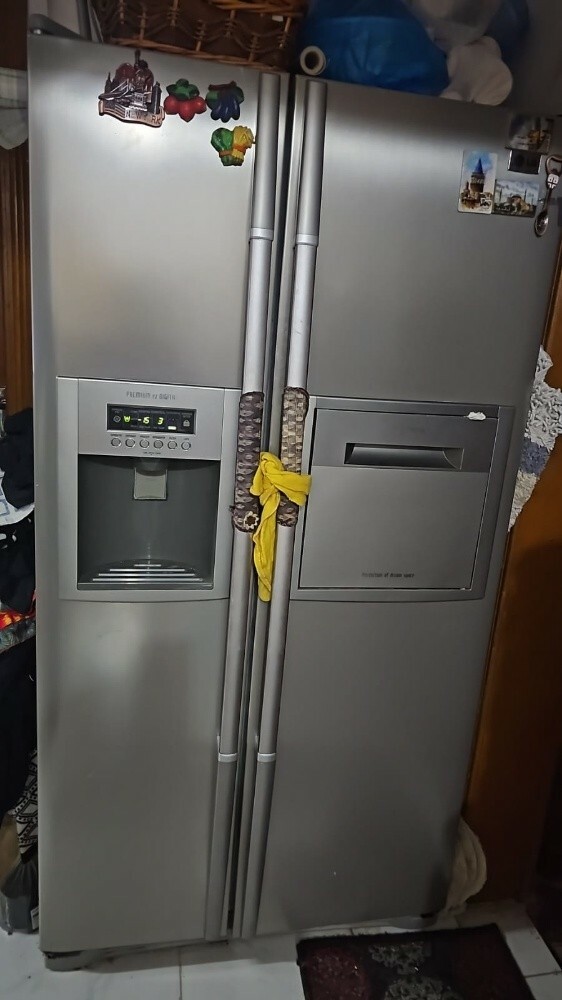 LG 2 door fridge - 1