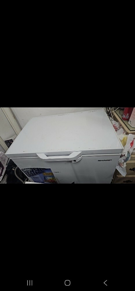 Sharp chest freezer - 2