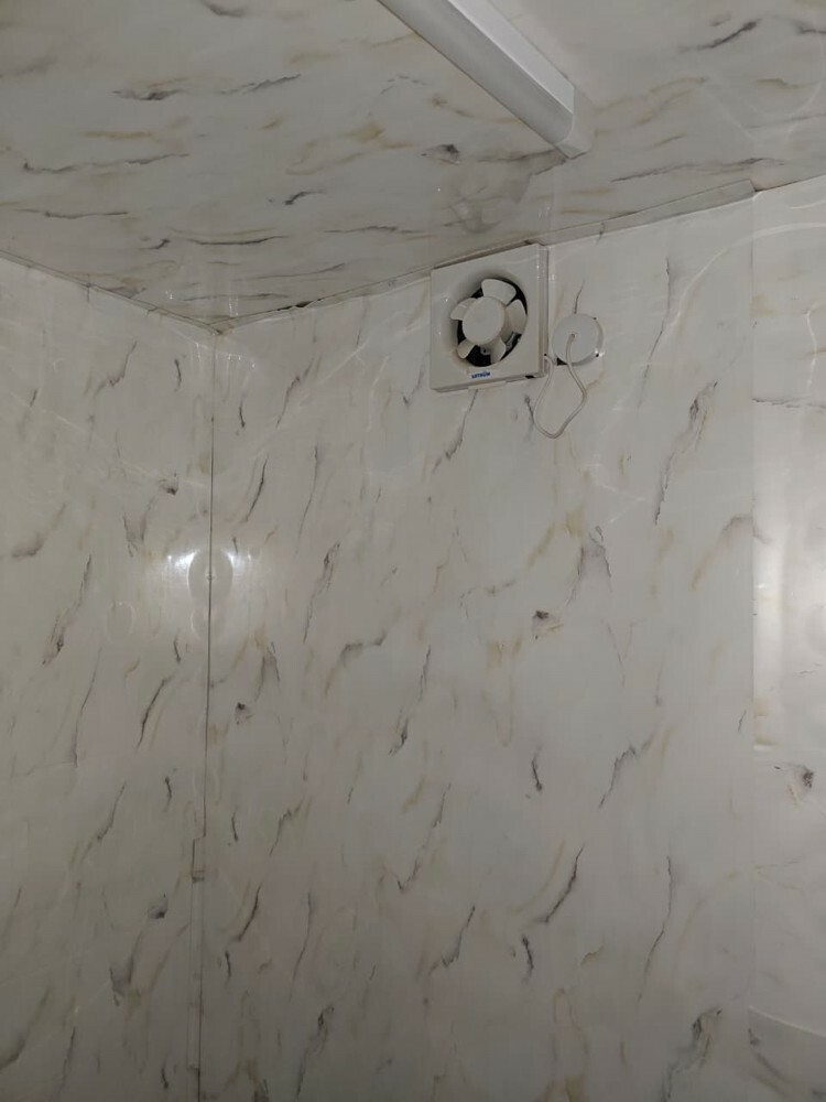 Double cabin Toilet - 4