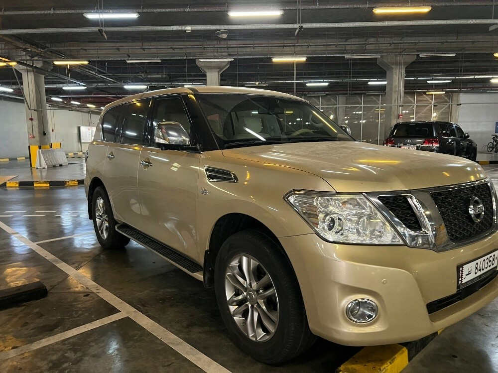 NISSAN PATROL V8 (LE) - 1