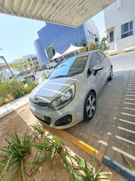 KIA RIO HATCHBACK FULL OPTION — photo 2 for sale in Qatar