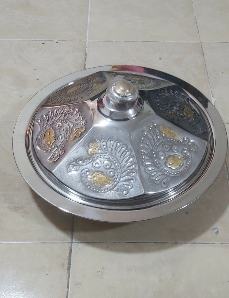 صينيه تقديم مع غضاء جديده - 1