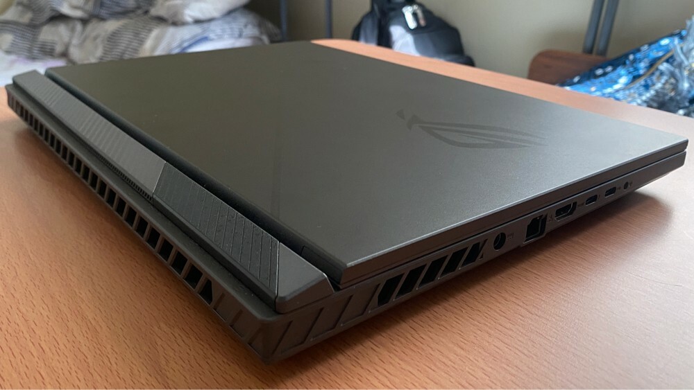 Asus Strix G16 Gaming Laptop - 3