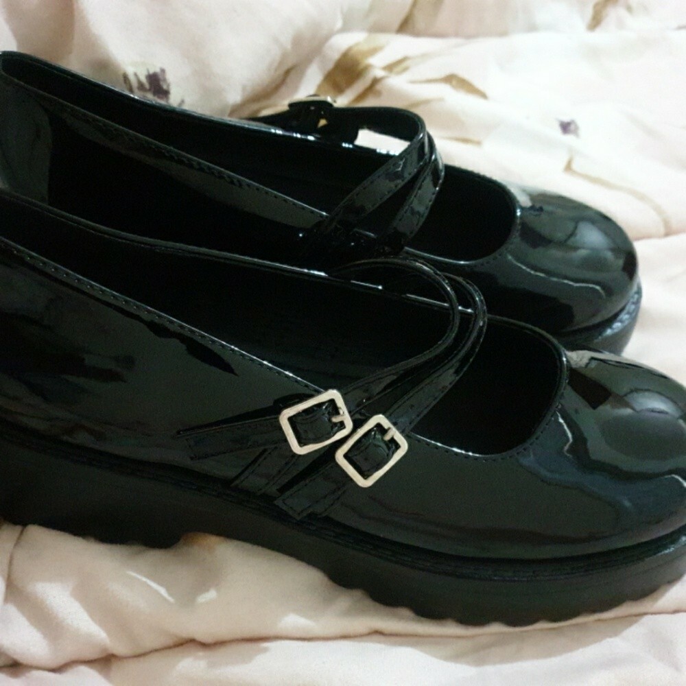 Japanese shoes - 2