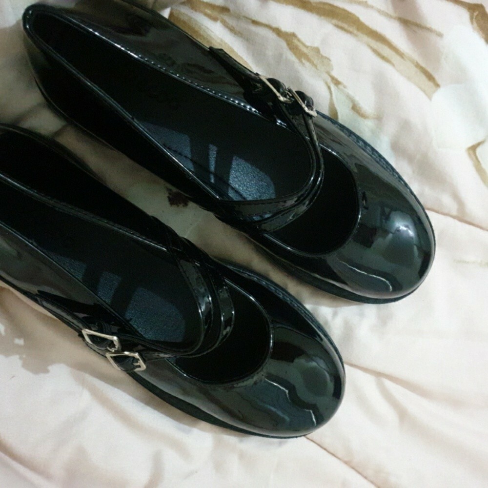 Japanese shoes - 1