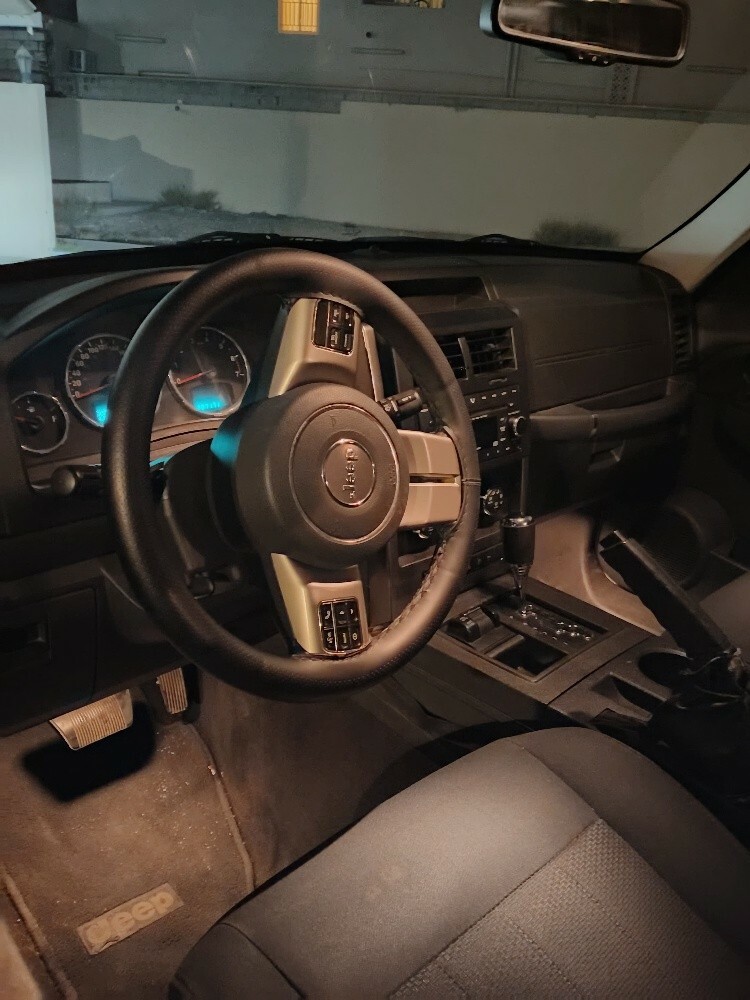 Jeep Liberty 2011 - 5