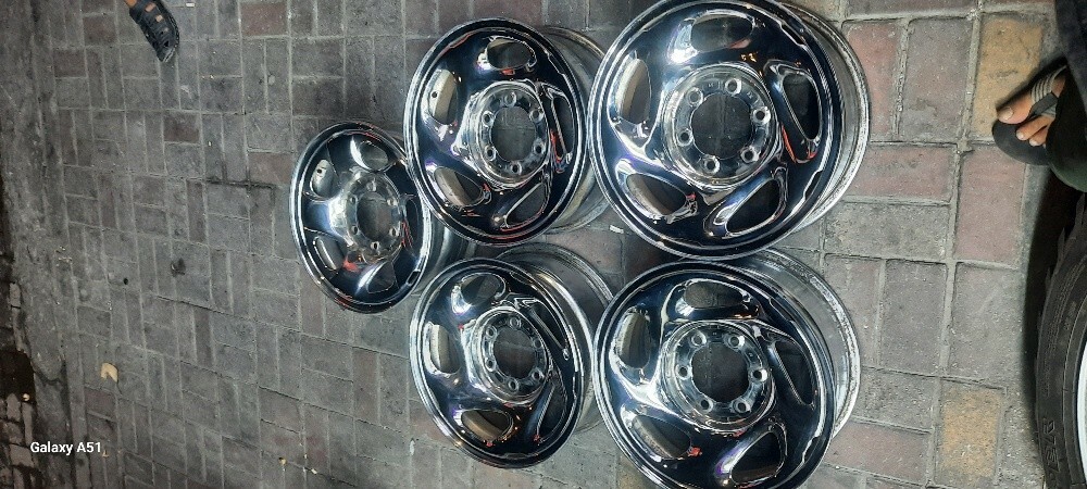 Hilux rim16size 7 inch - 2