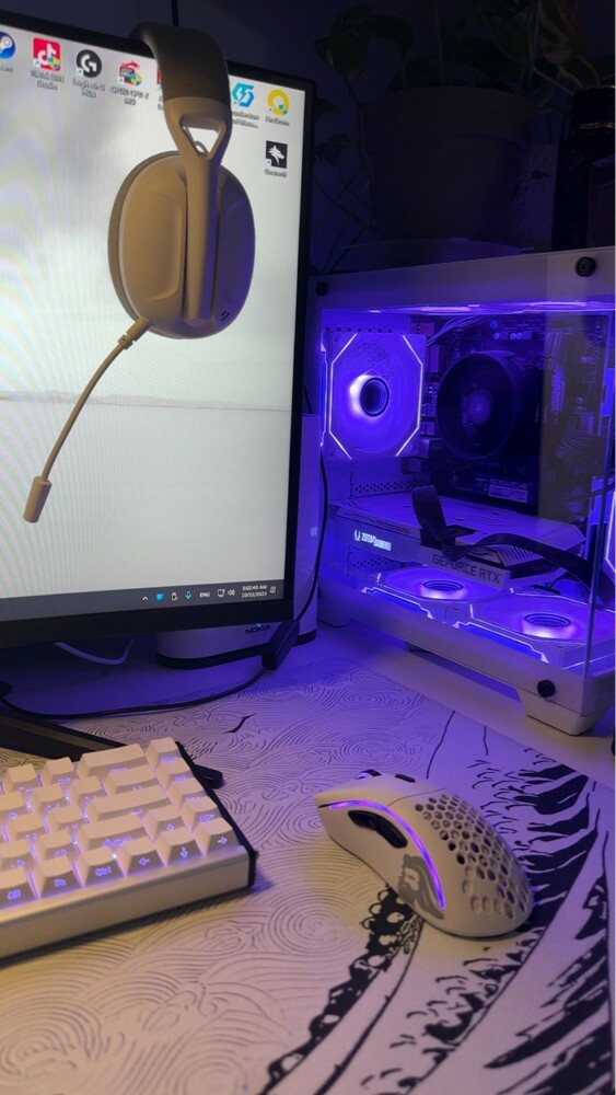 gaming setup - 3