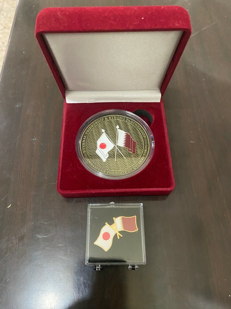 Qatar Japan medal - 4